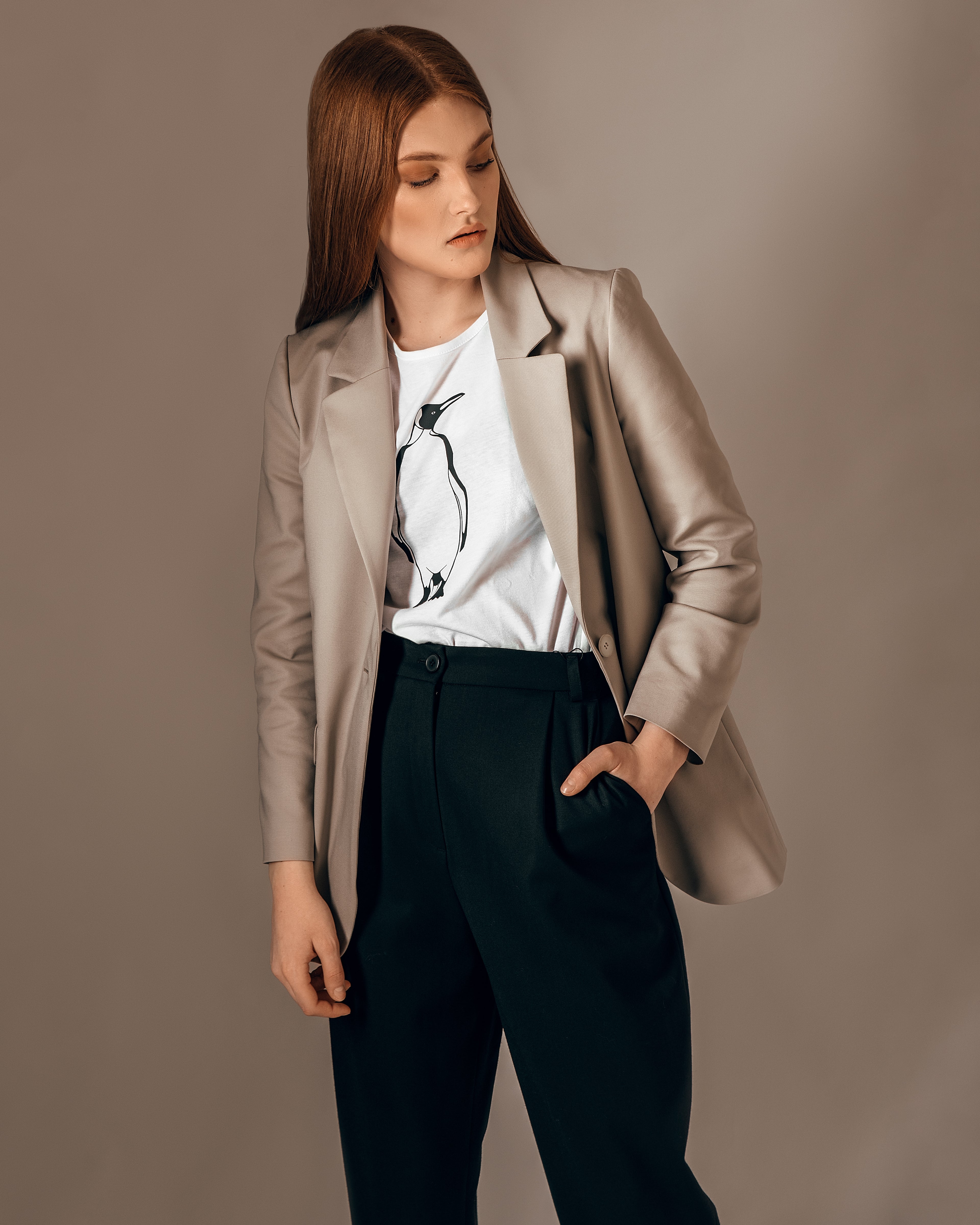 Kelnės aukštu liemeniu